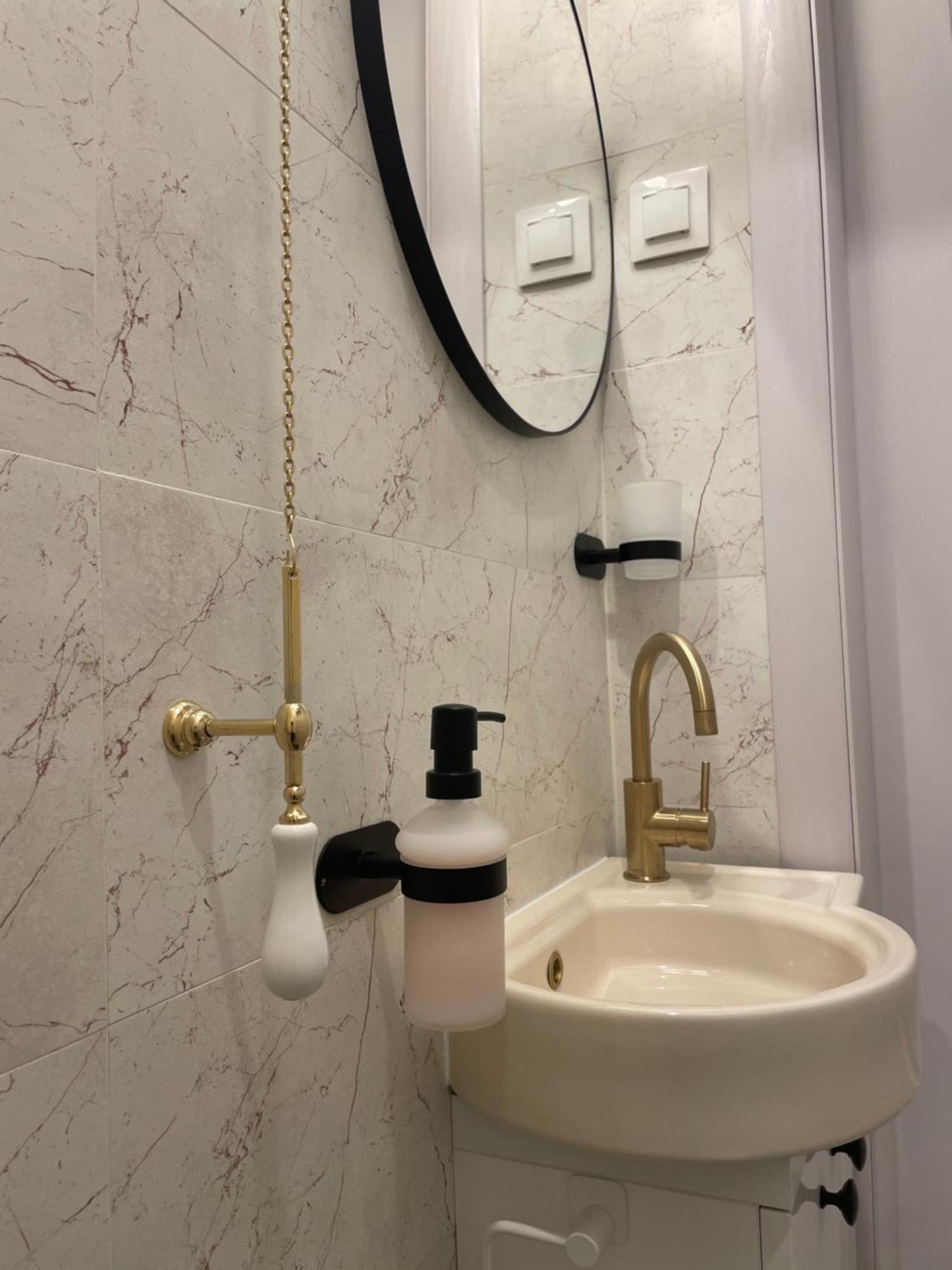 Apartamento Studio Alice Romana Square Bucarest Exterior foto