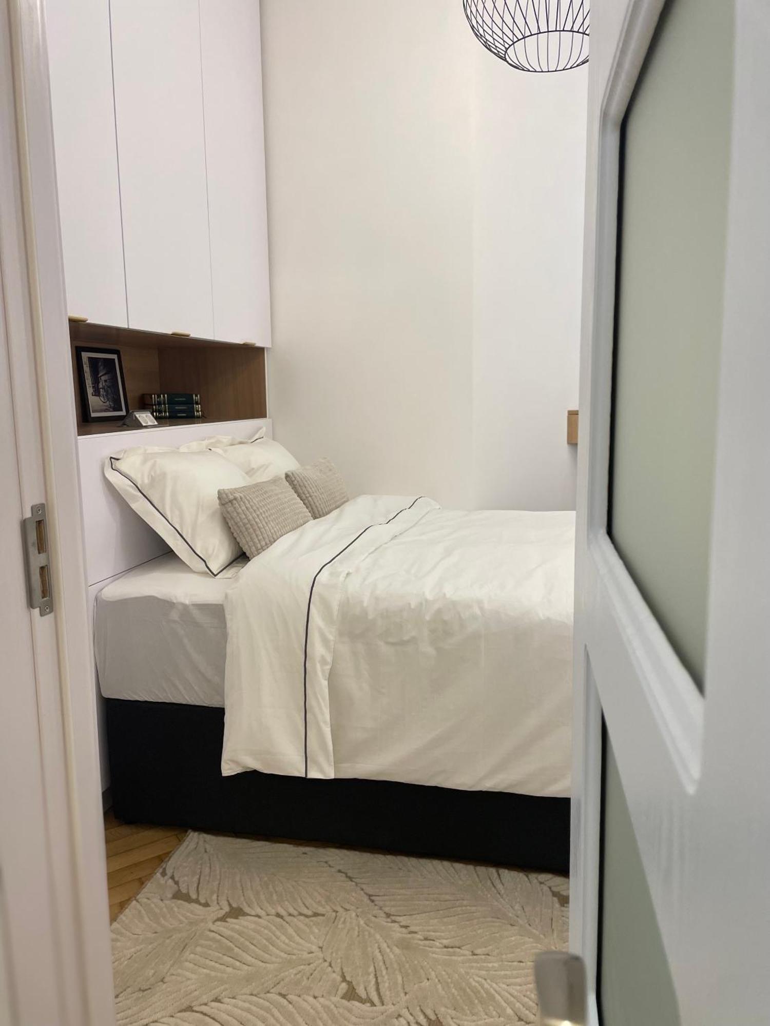Apartamento Studio Alice Romana Square Bucarest Exterior foto