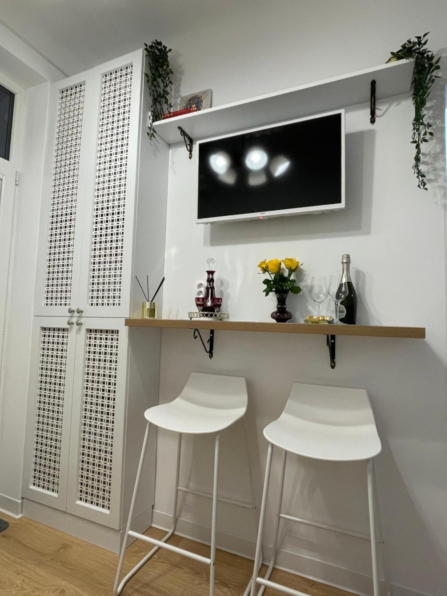 Apartamento Studio Alice Romana Square Bucarest Exterior foto